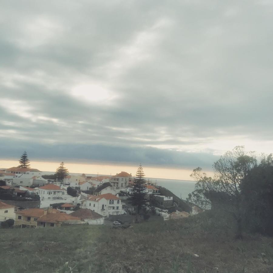 Azenhas Do Mar Roadside House Villa Colares Exteriör bild